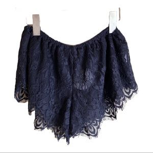 LF House Of Three Black Lace Lined Cover U…